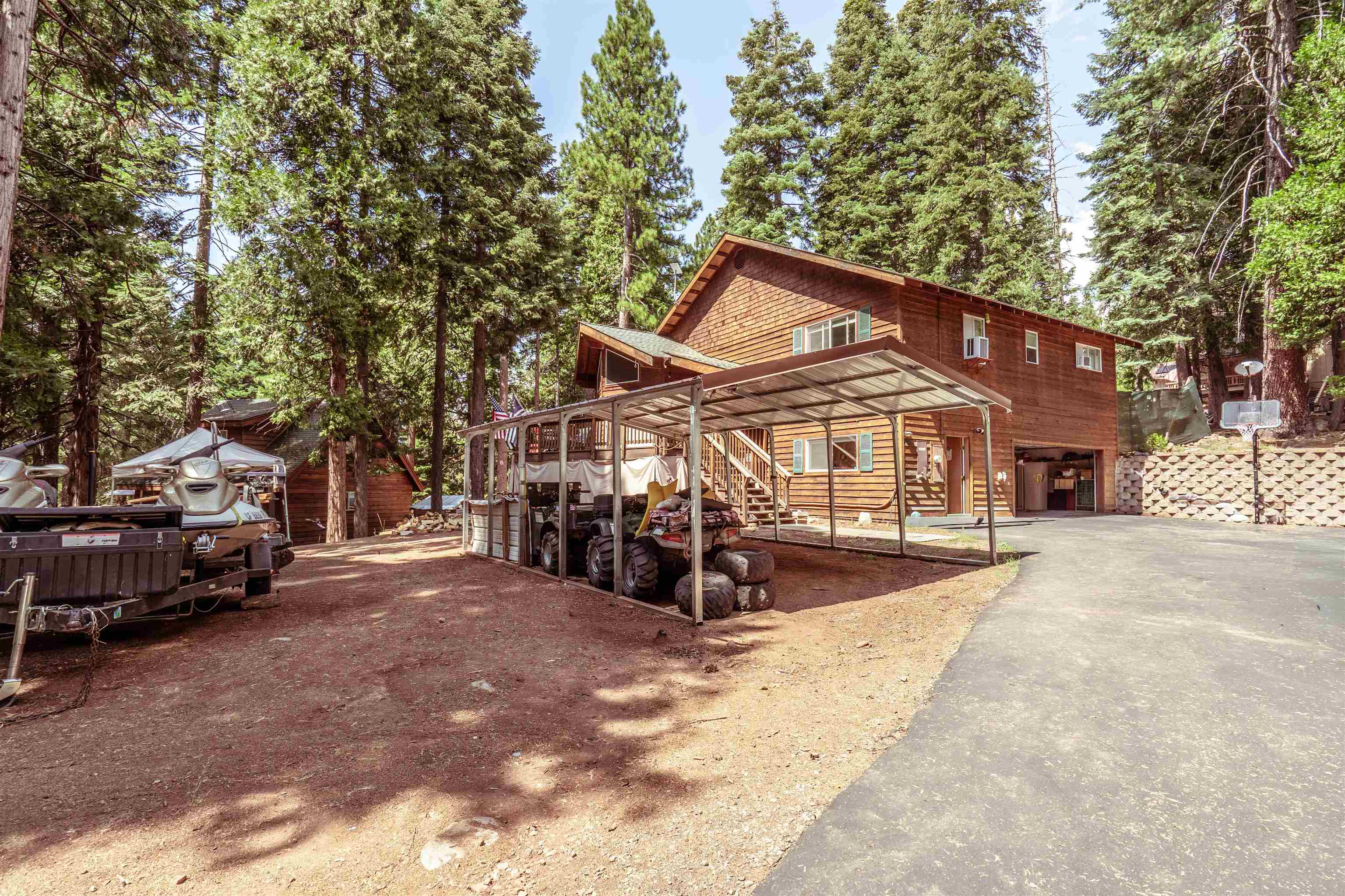 600 Clifford Trail