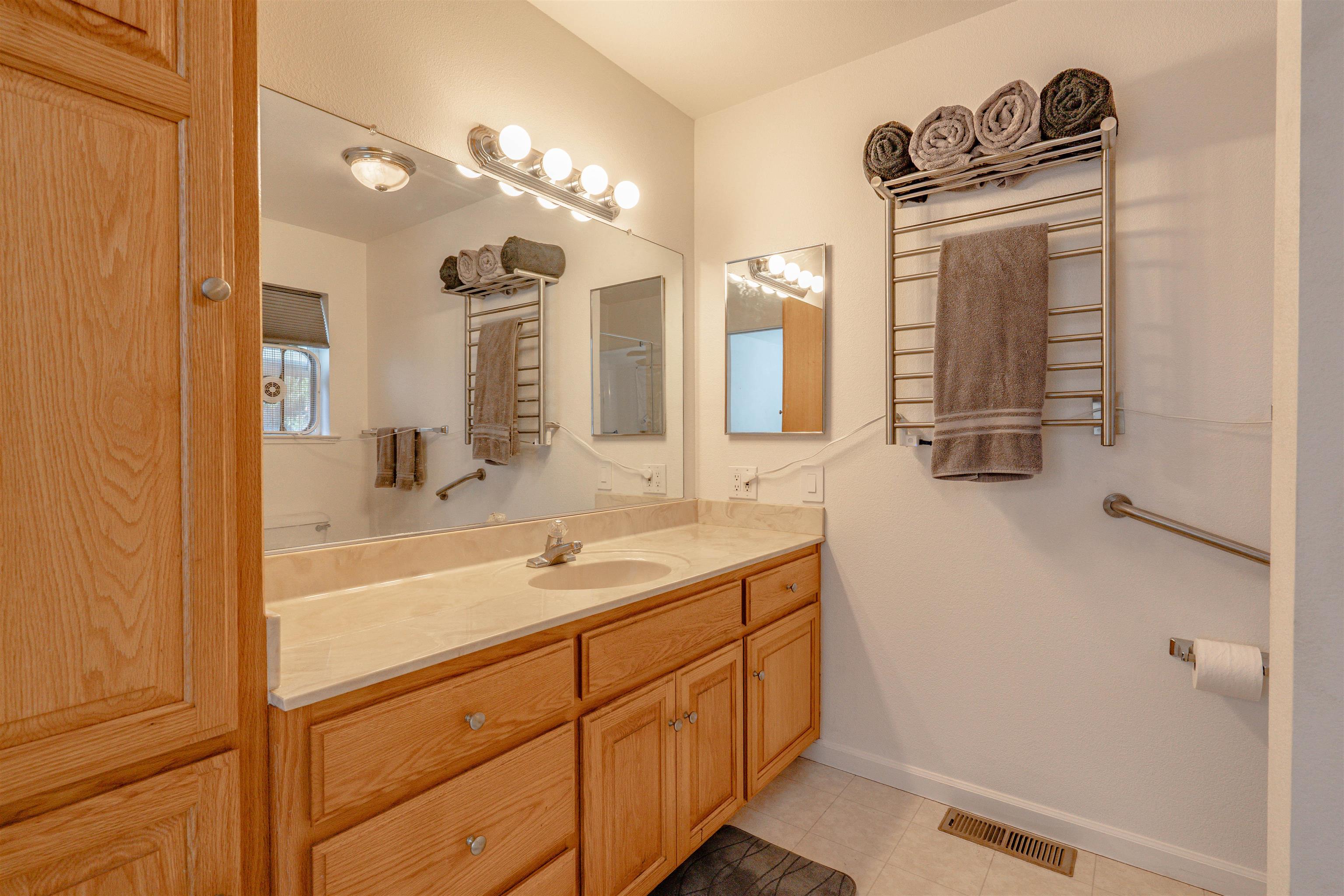 600 Clifford Trail
