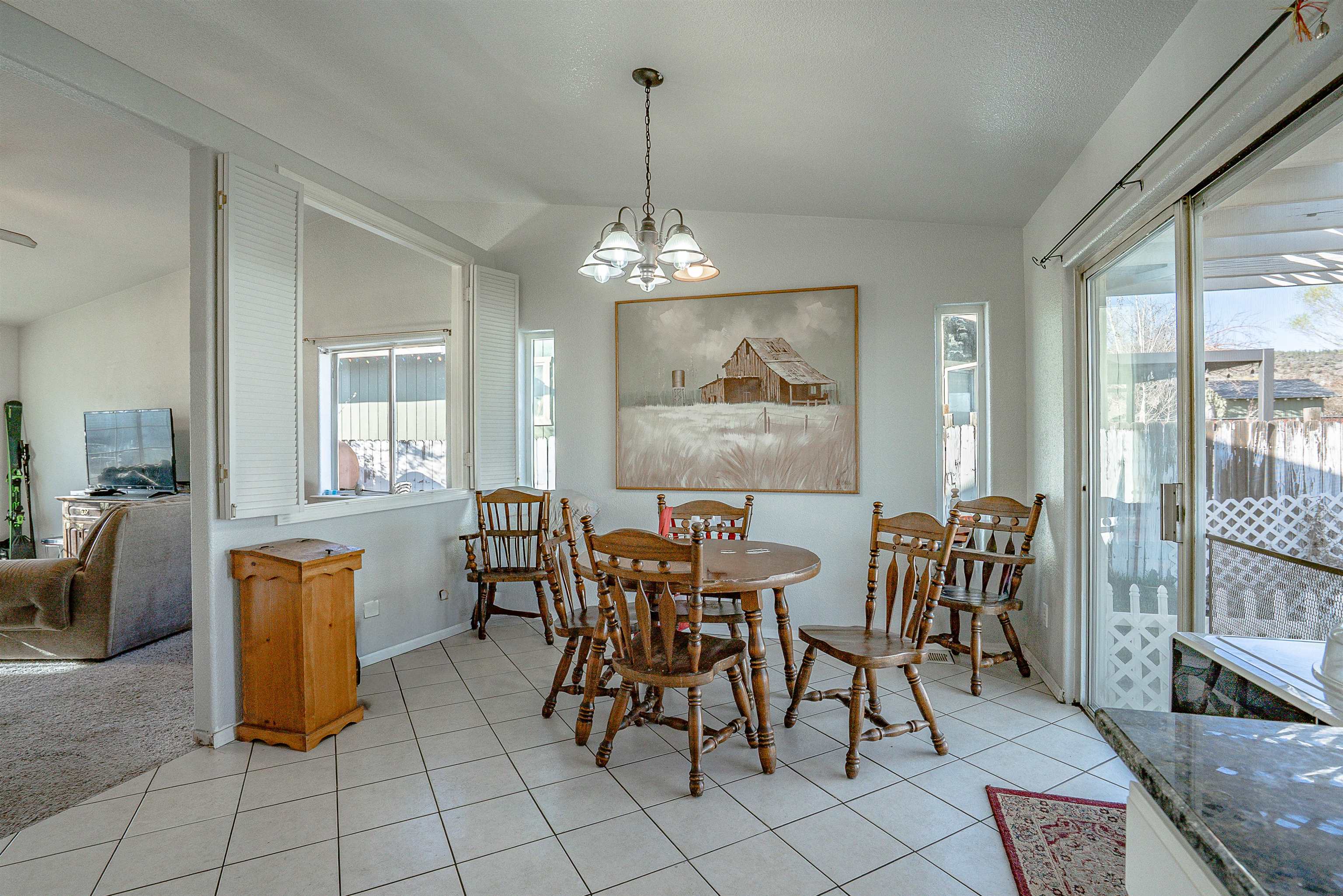 1185 Barbara Way