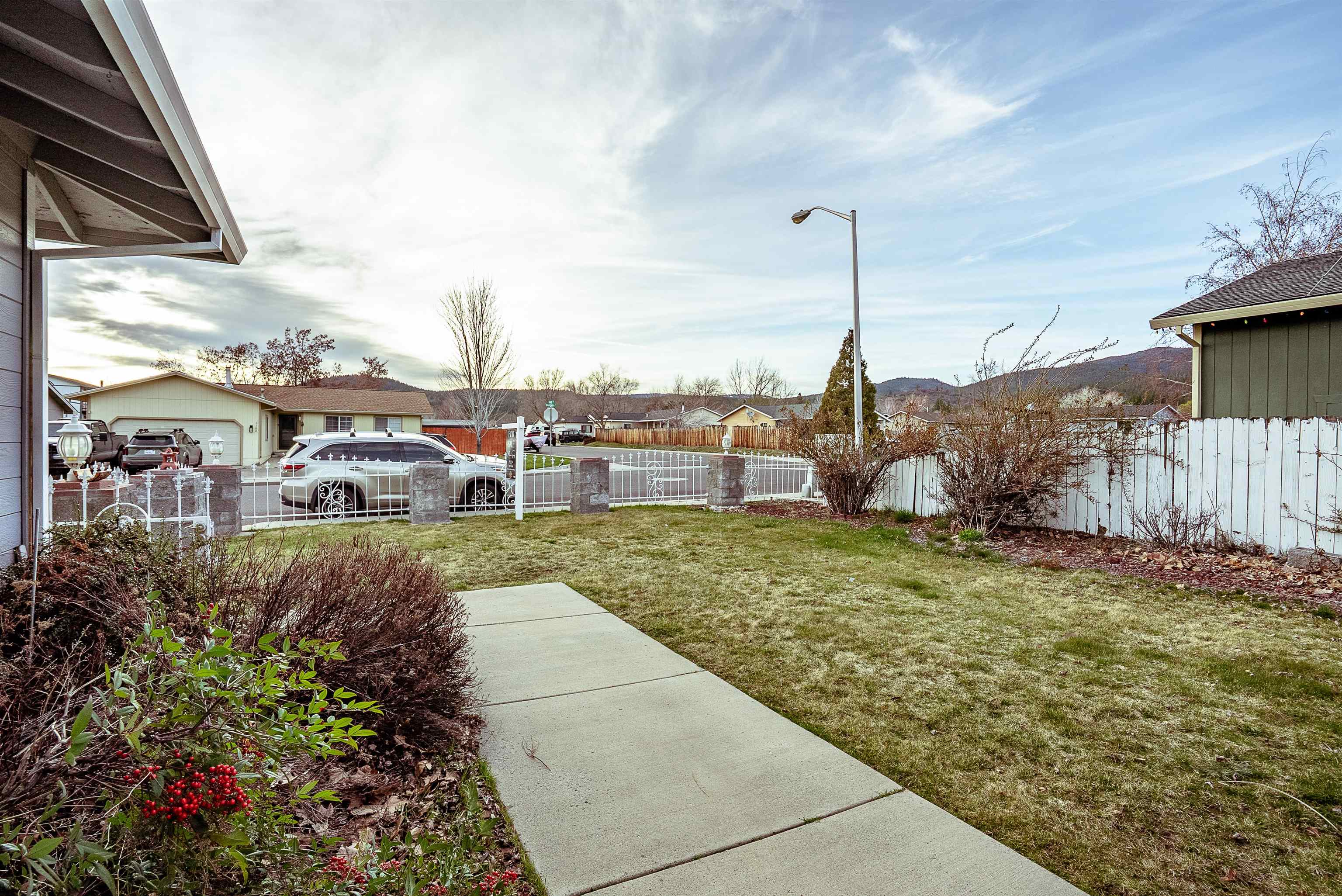 1185 Barbara Way