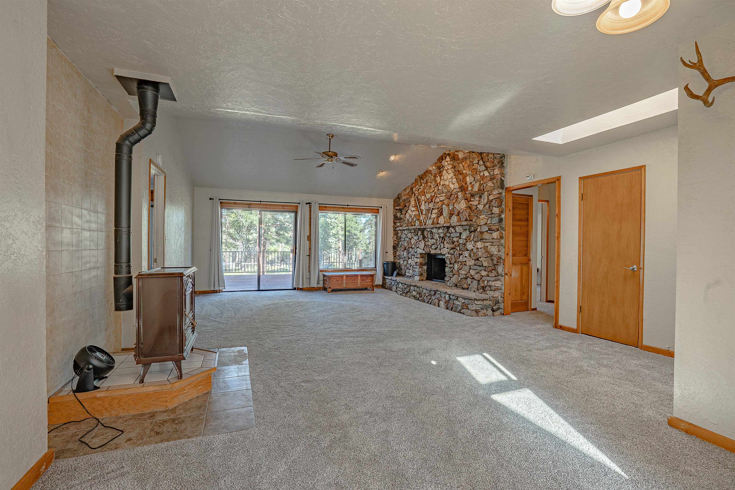 457-190 Honeyview Ln