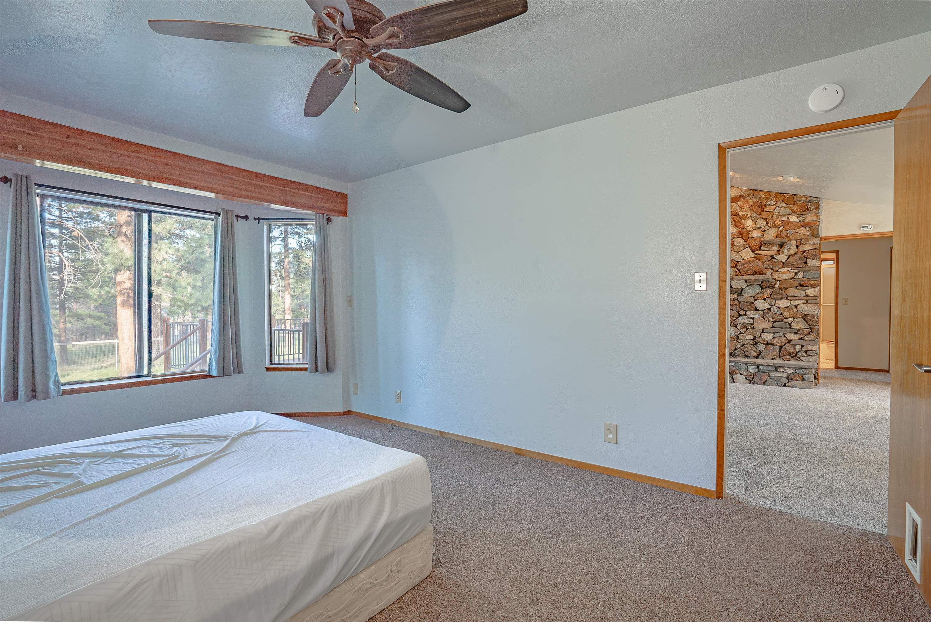 457-190 Honeyview Ln