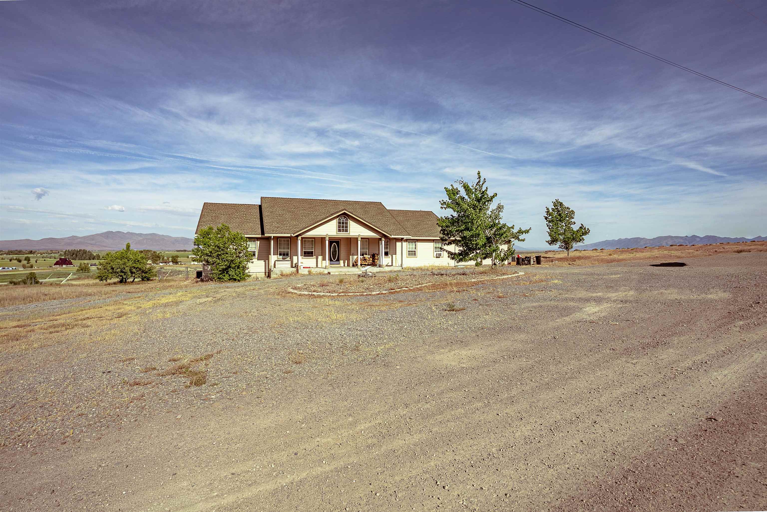 468-855 Beckett Loop