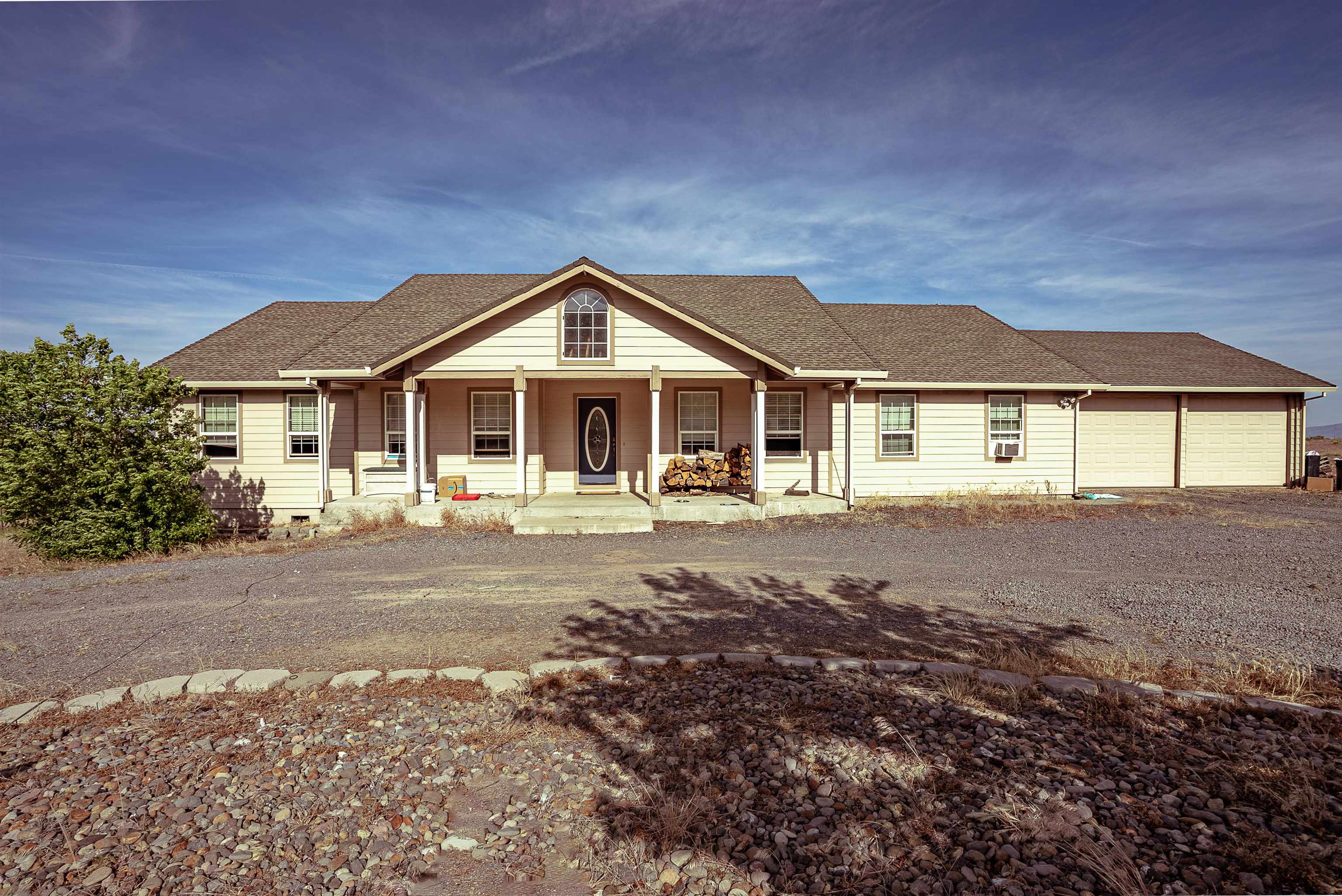 468-855 Beckett Loop
