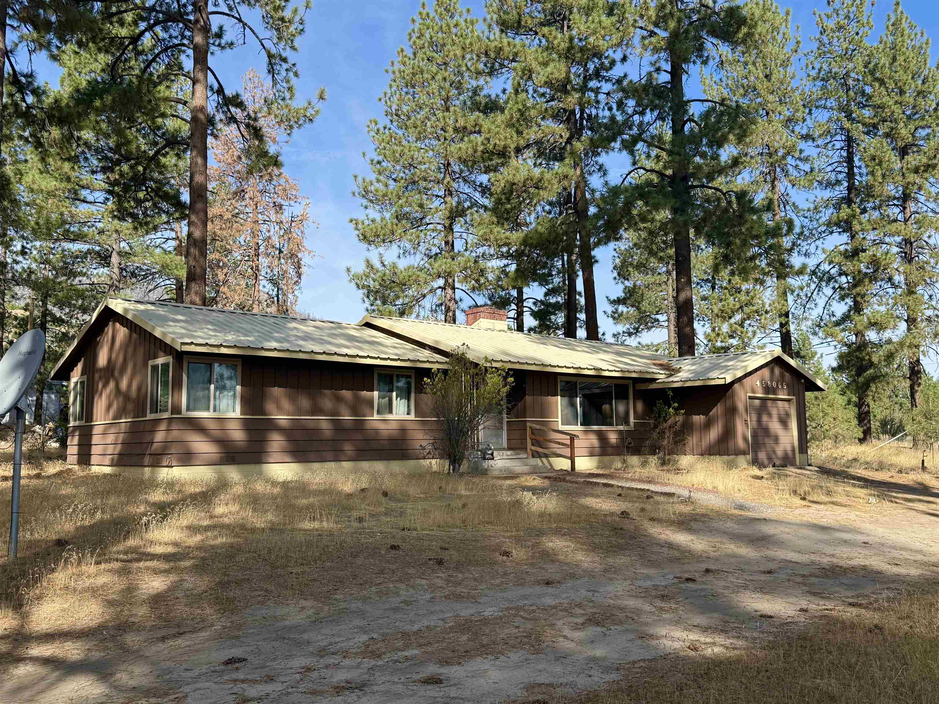 458-065 Highway 395