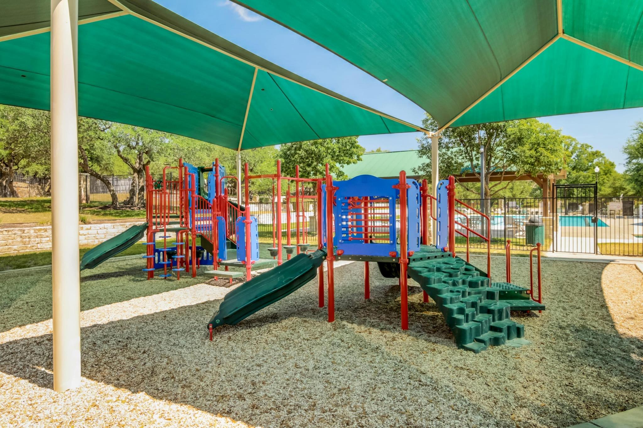 1102 Peyton PL