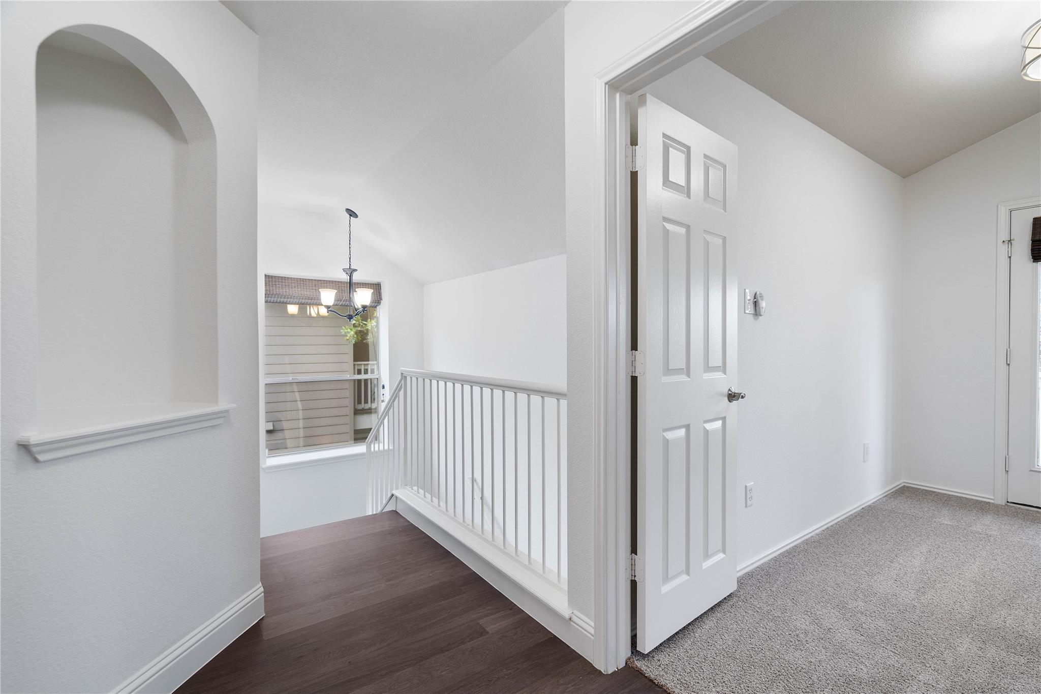 1102 Peyton PL