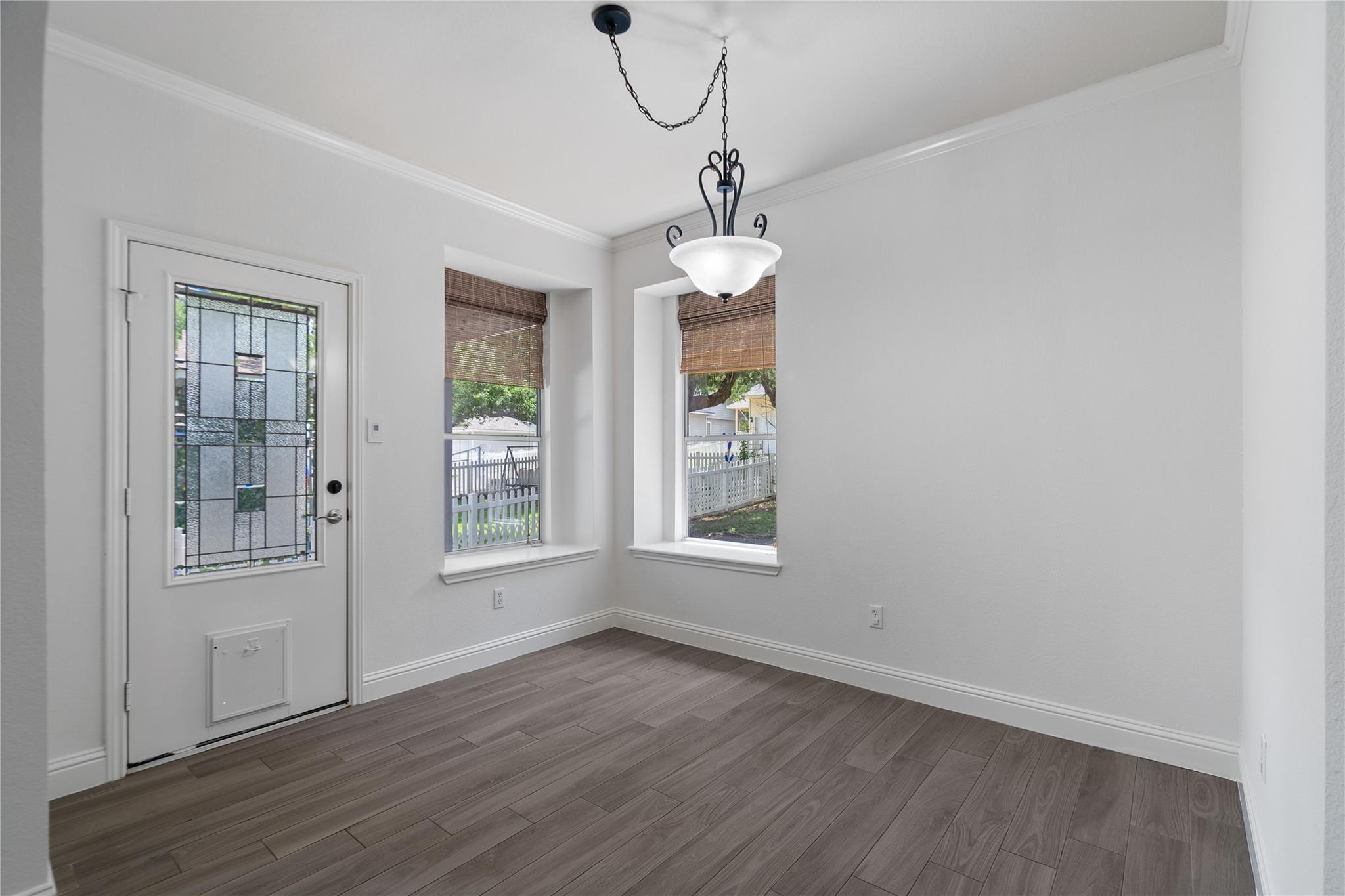 1102 Peyton PL