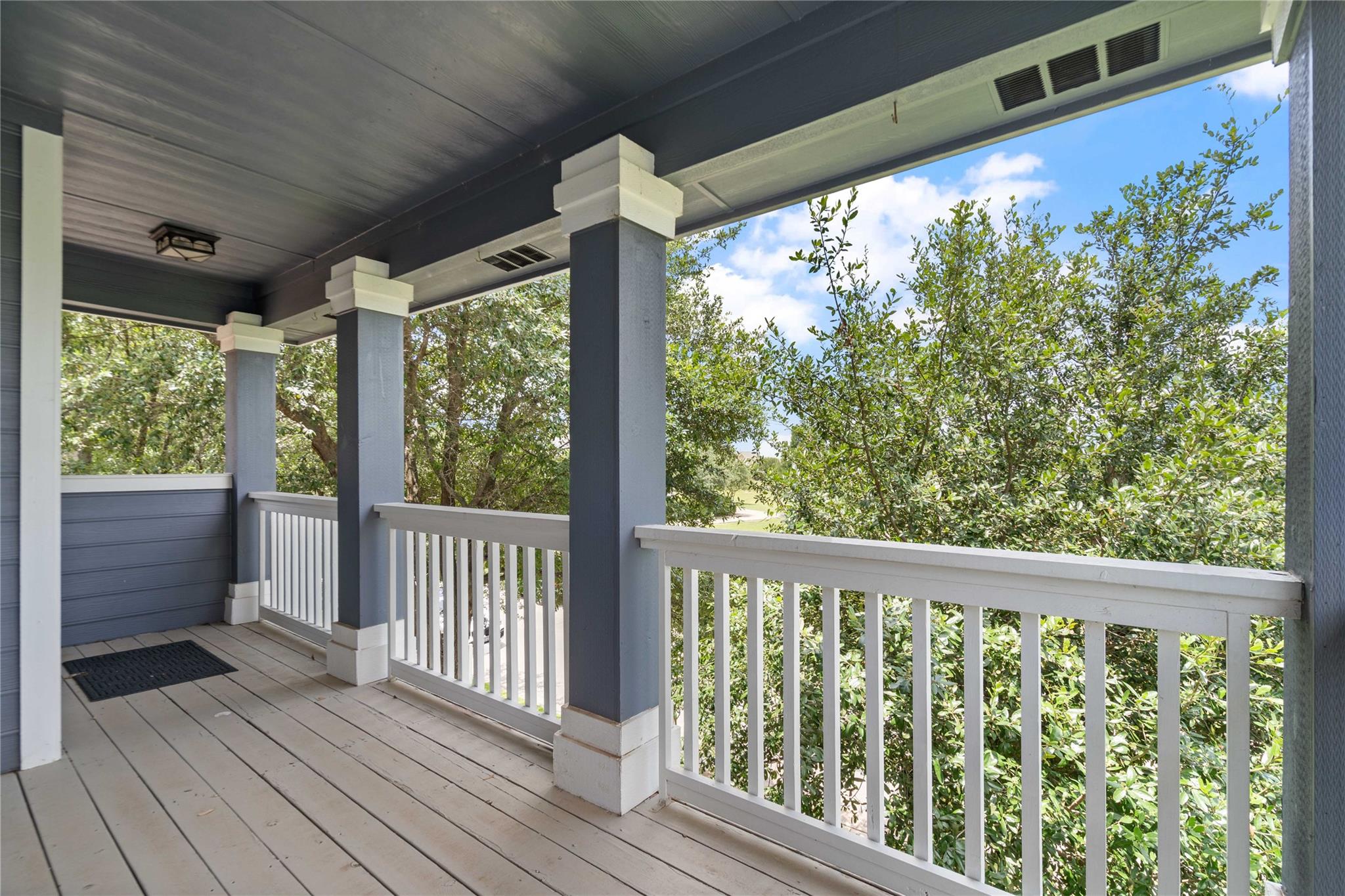 1102 Peyton PL
