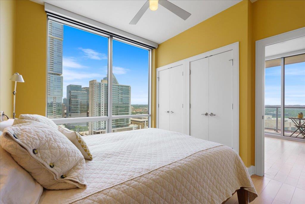 300 Bowie ST # 2303