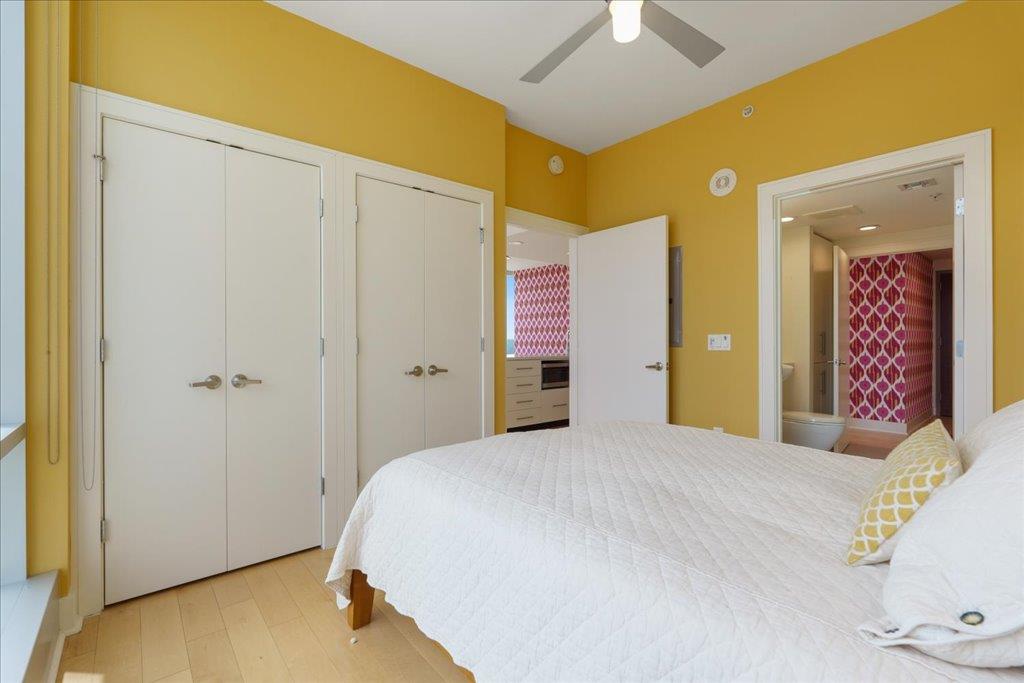 300 Bowie ST # 2303