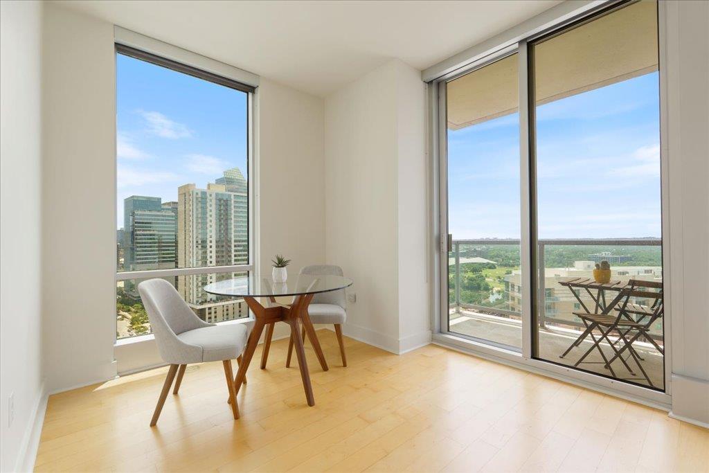 300 Bowie ST # 2303