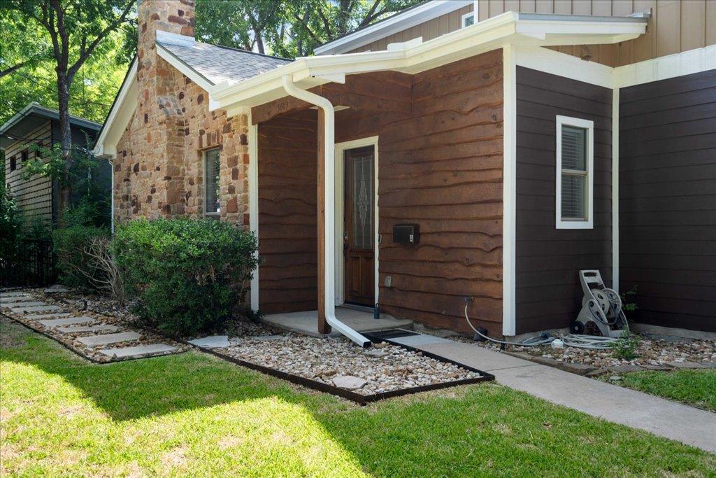 5603 William Holland Ave # A