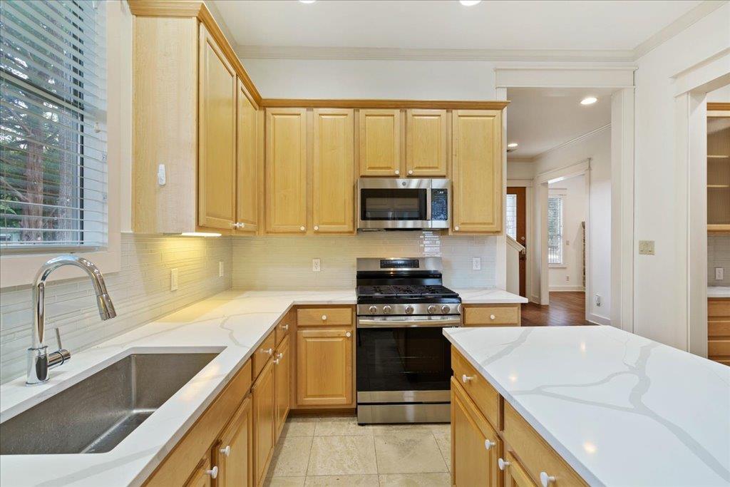 5603 William Holland Ave # A