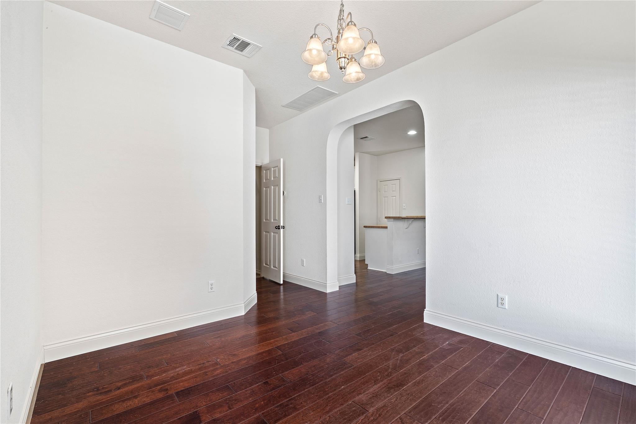 800 Brazos Bend DR