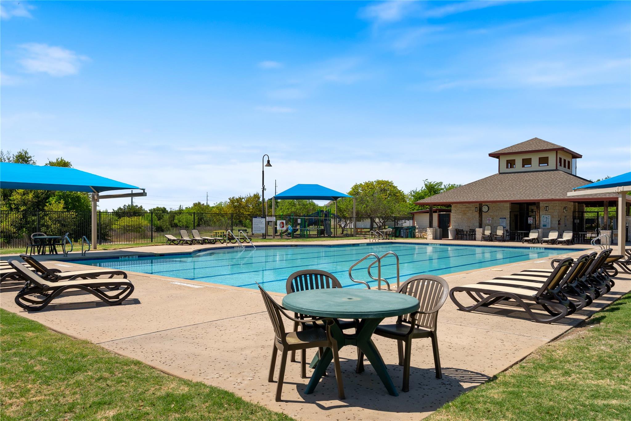 800 Brazos Bend DR