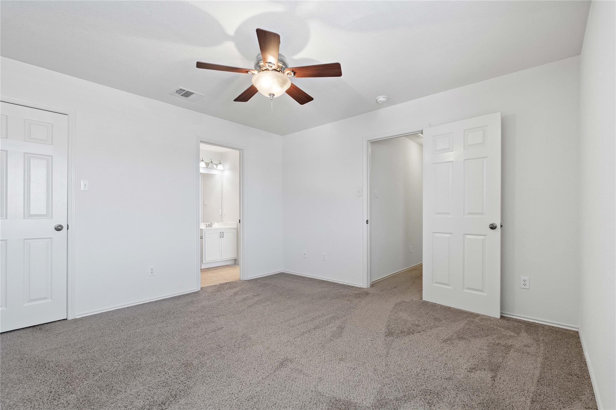 800 Brazos Bend DR