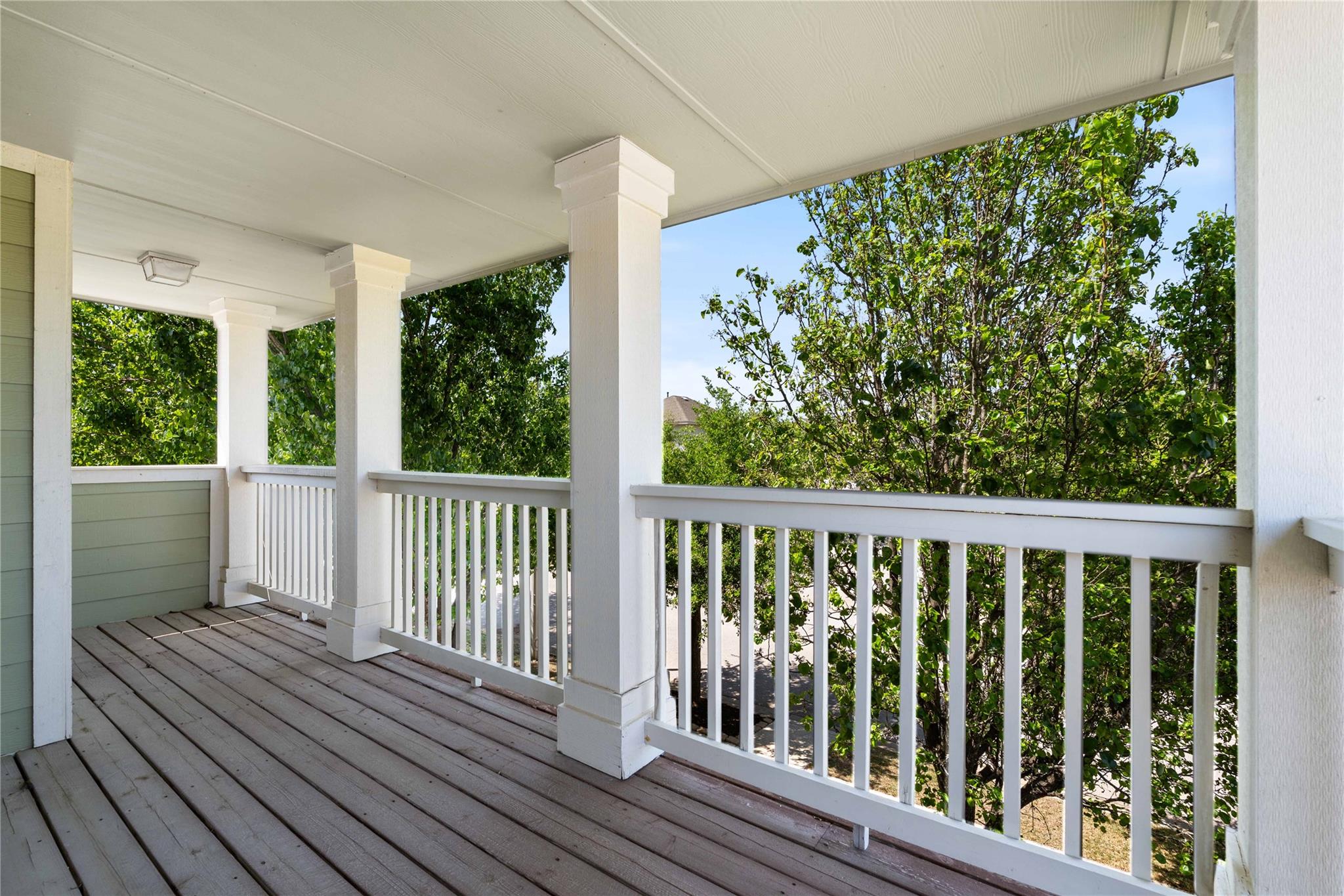 800 Brazos Bend DR