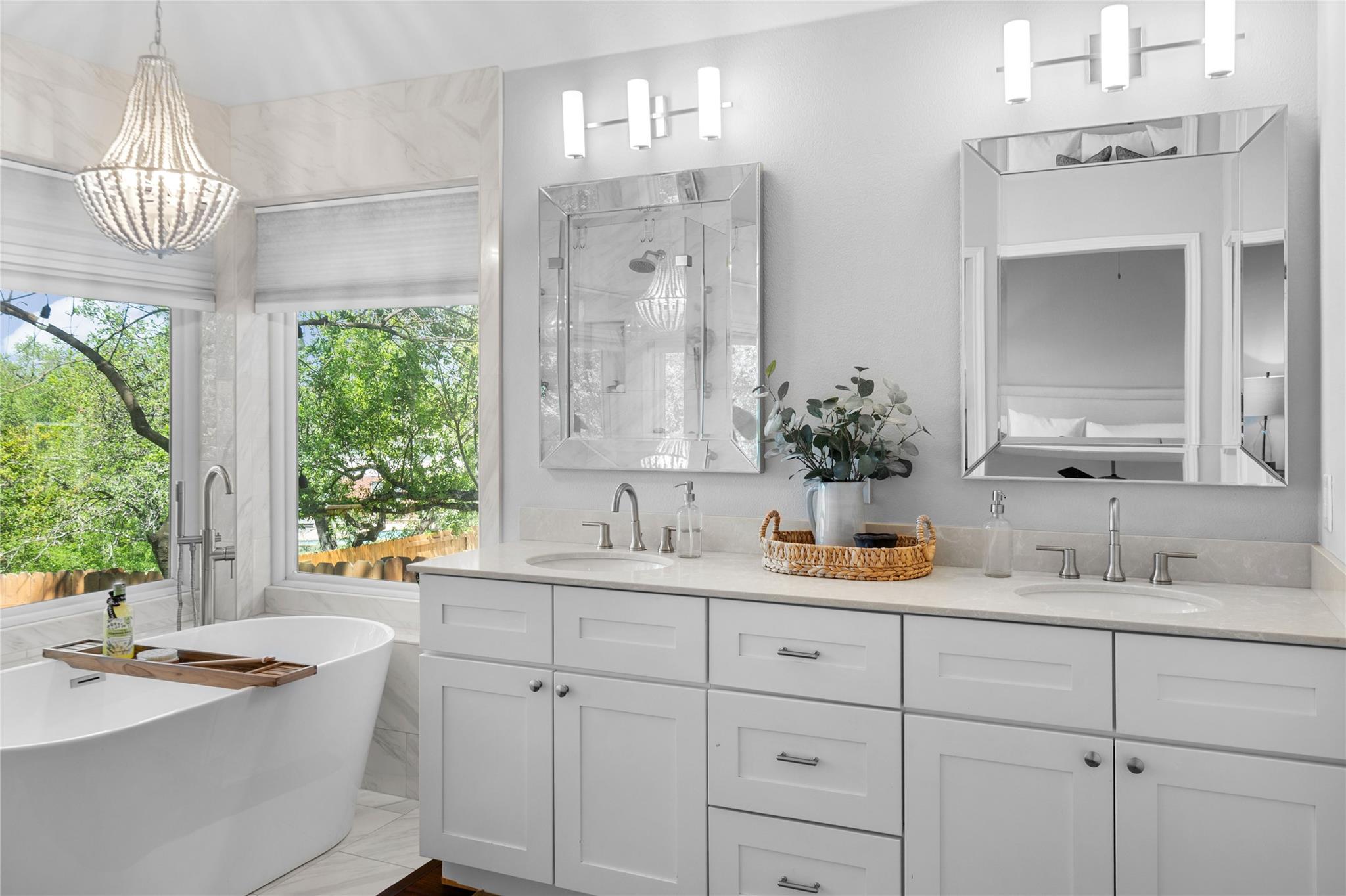 10744 Chestnut Ridge RD