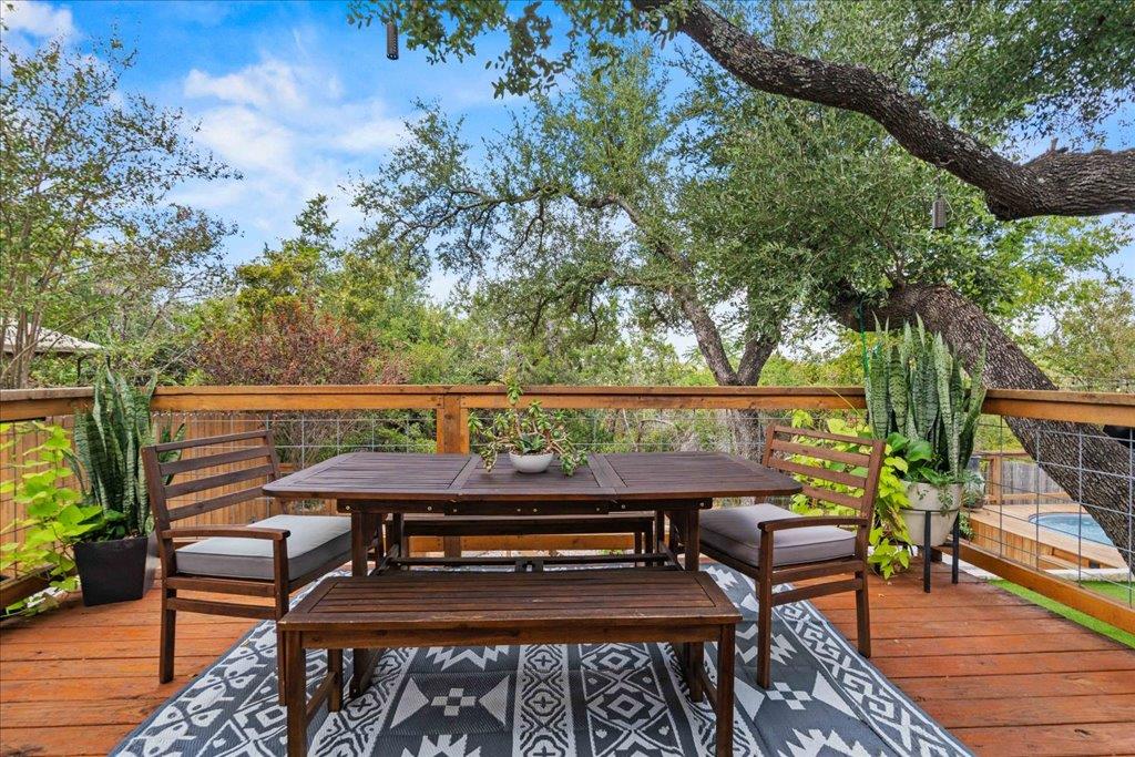 10744 Chestnut Ridge RD