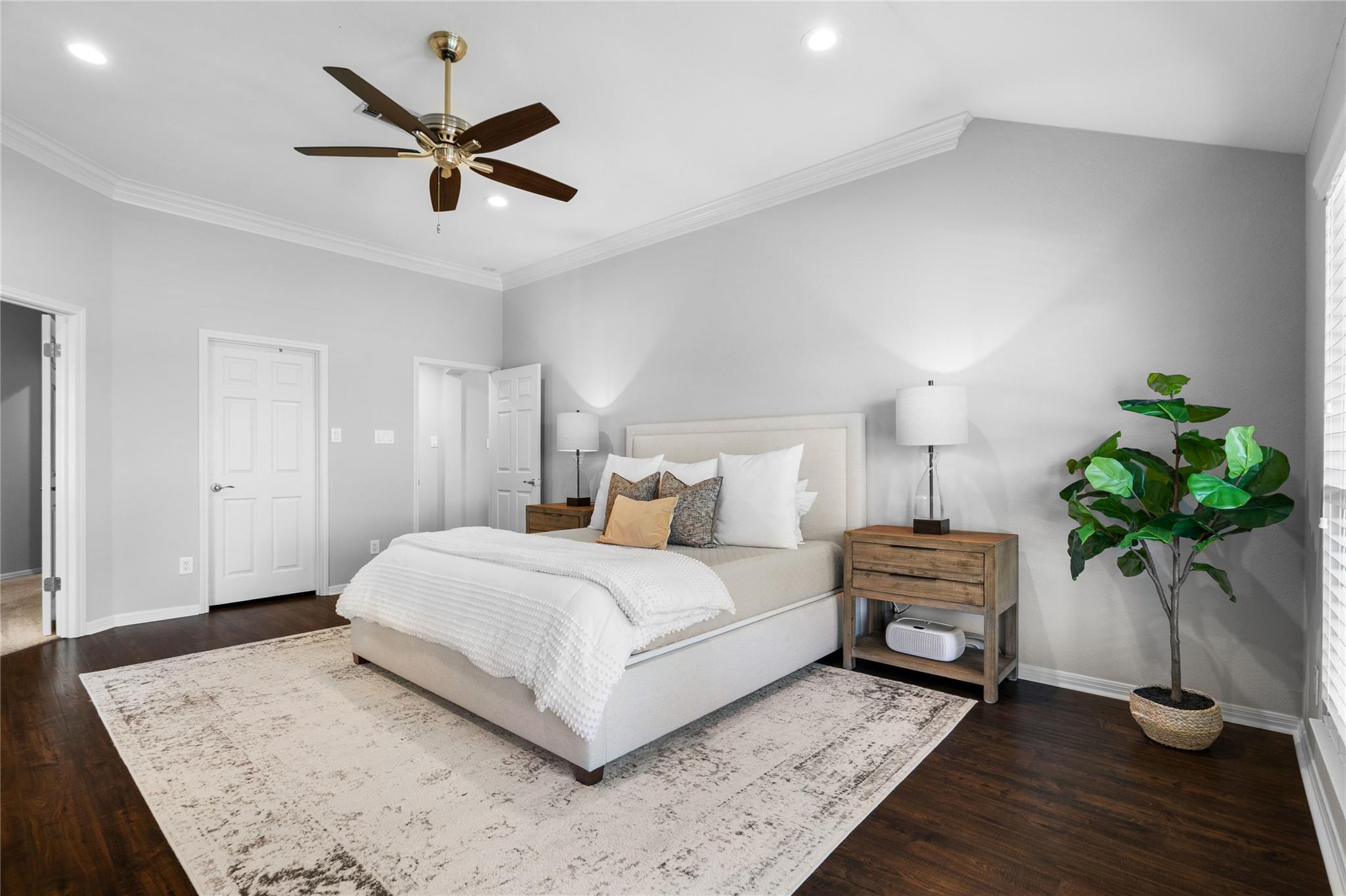 10744 Chestnut Ridge RD