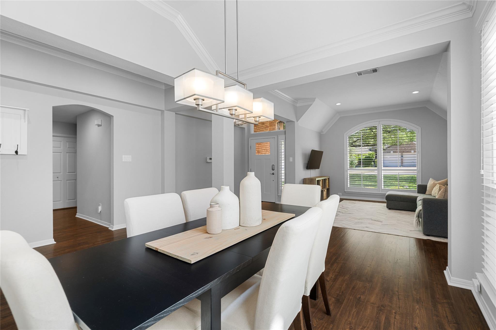 10744 Chestnut Ridge RD