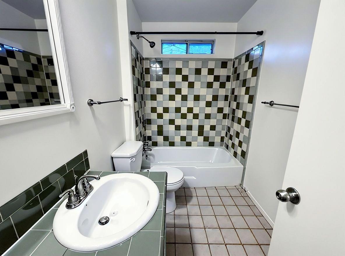 608 Franklin BLVD # C, Austin Unit: A, B, & C
