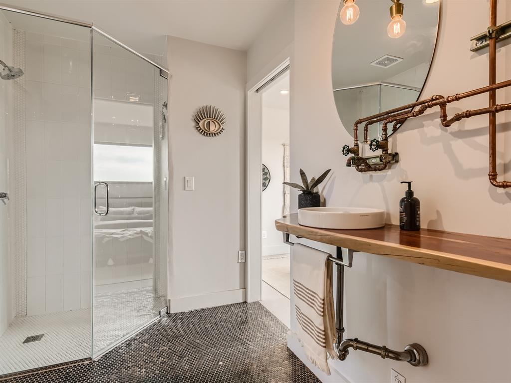 14905 Brown Bluff CIR