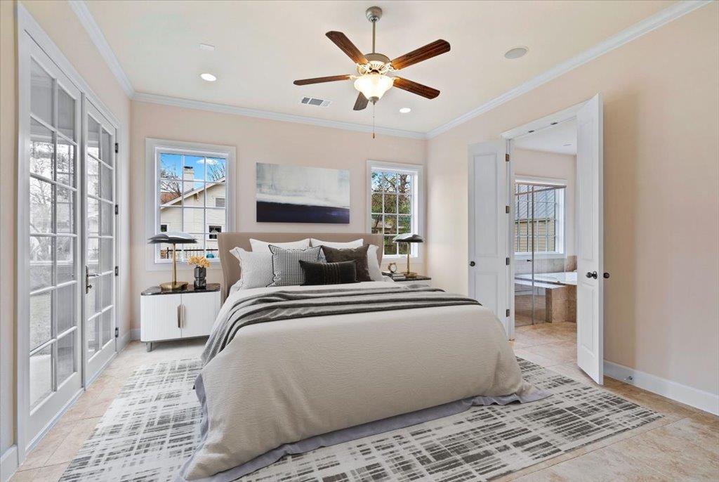 3006 Washington SQ