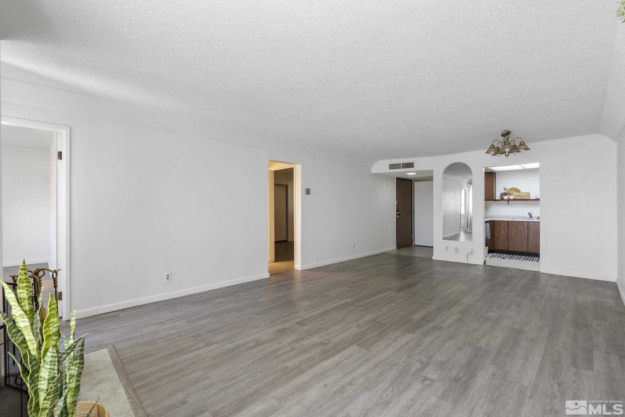 91 Vista Rafael Parkway