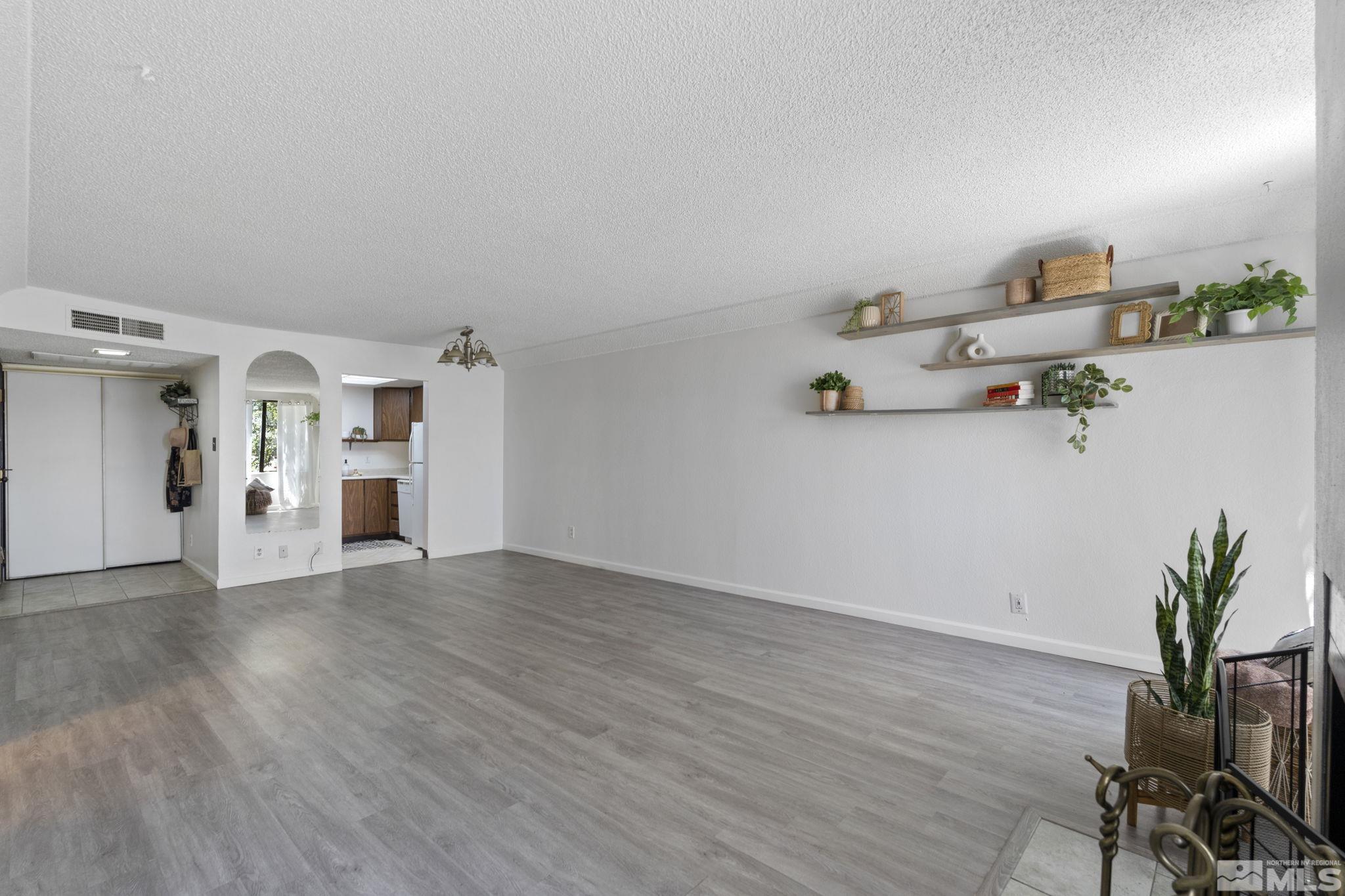 91 Vista Rafael Parkway