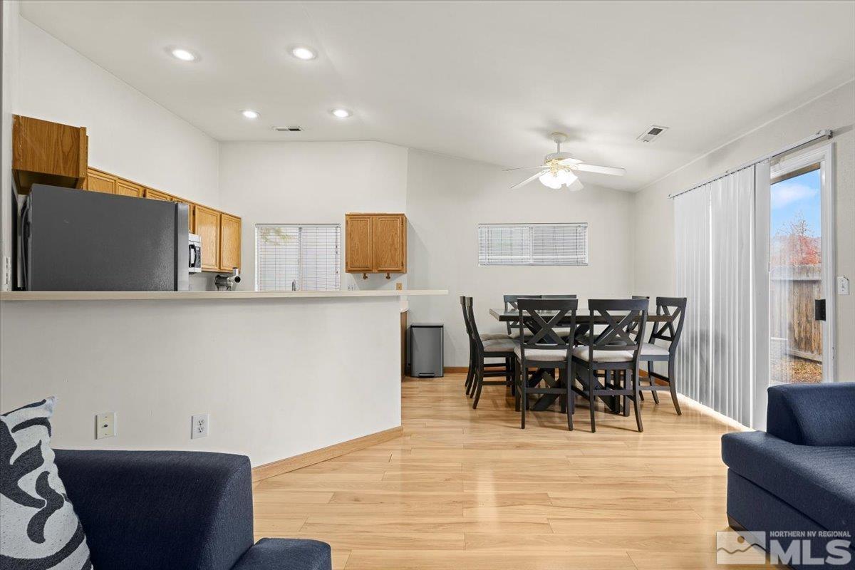 4593 Park Rose Circle