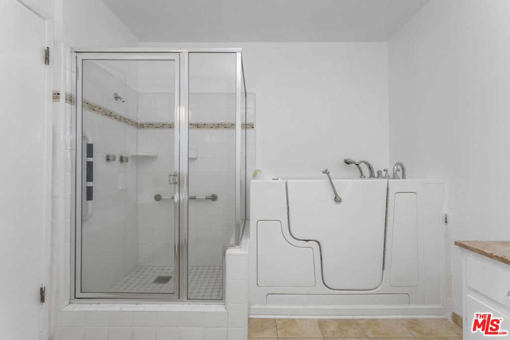 5628 El Canon Avenue