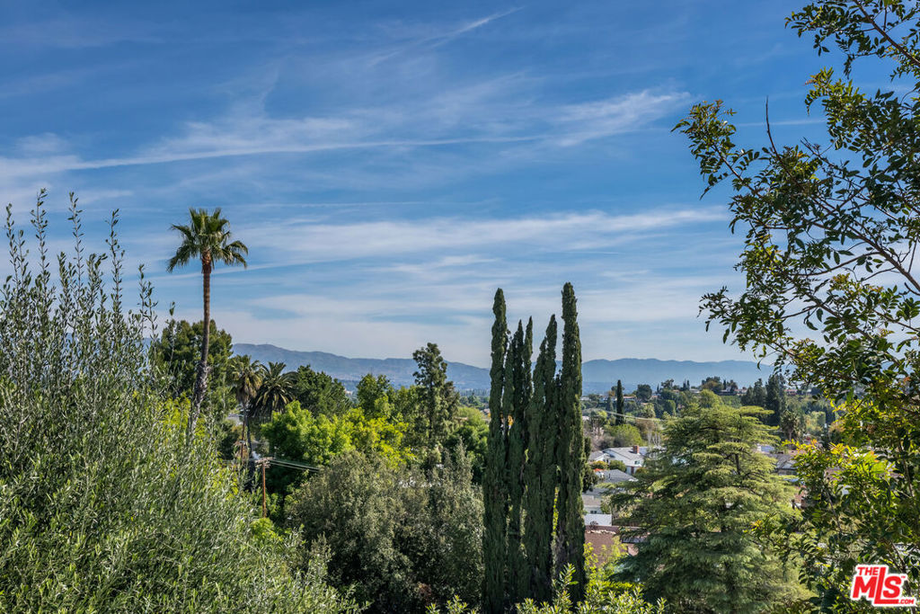 5628 El Canon Avenue