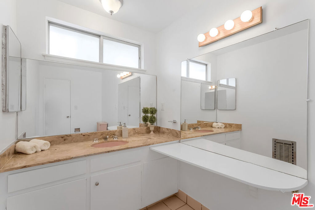 5628 El Canon Avenue