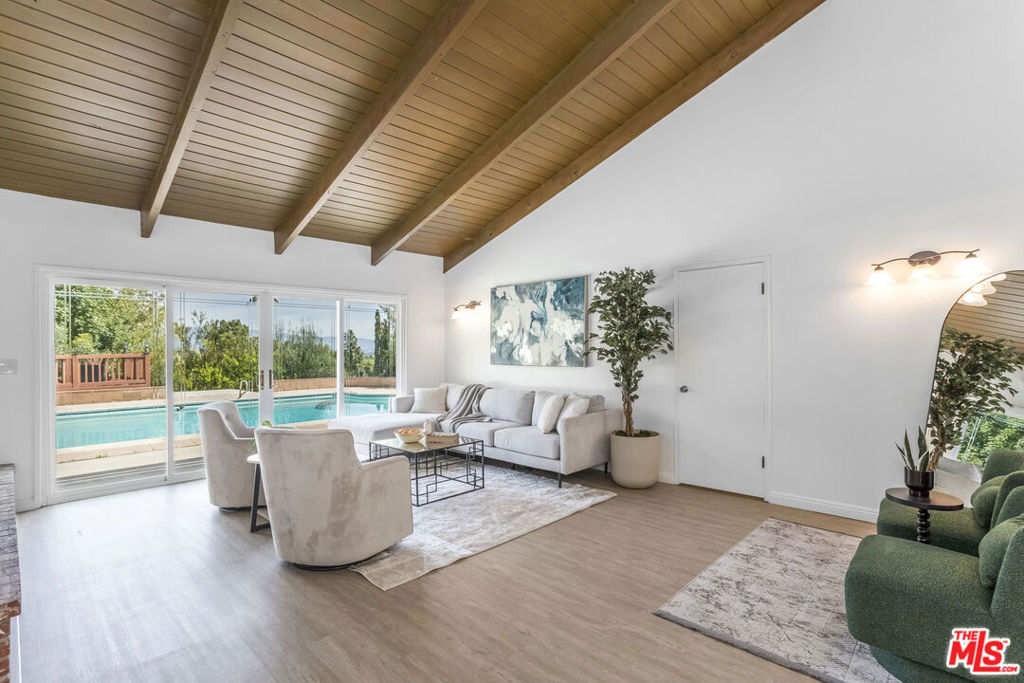 5628 El Canon Avenue