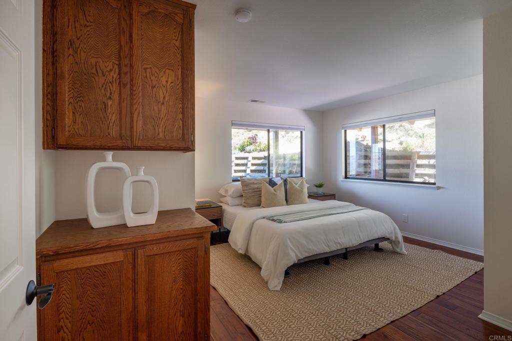 598 Camino De La Cima