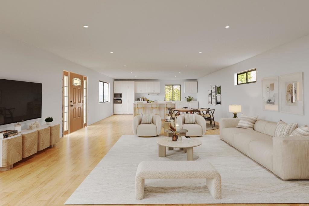 598 Camino De La Cima