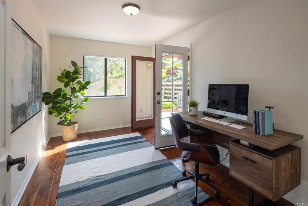 598 Camino De La Cima