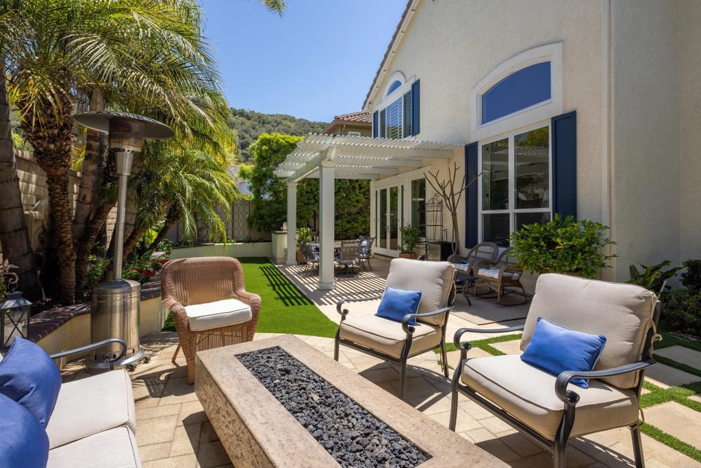 12627 Caminito Destello