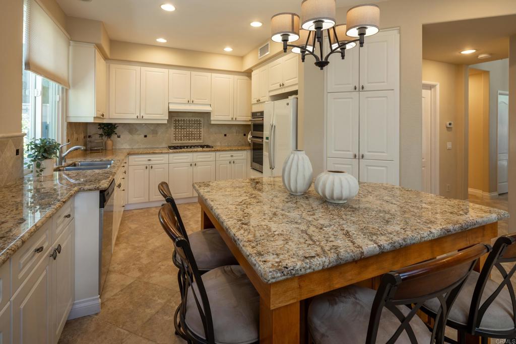 12627 Caminito Destello