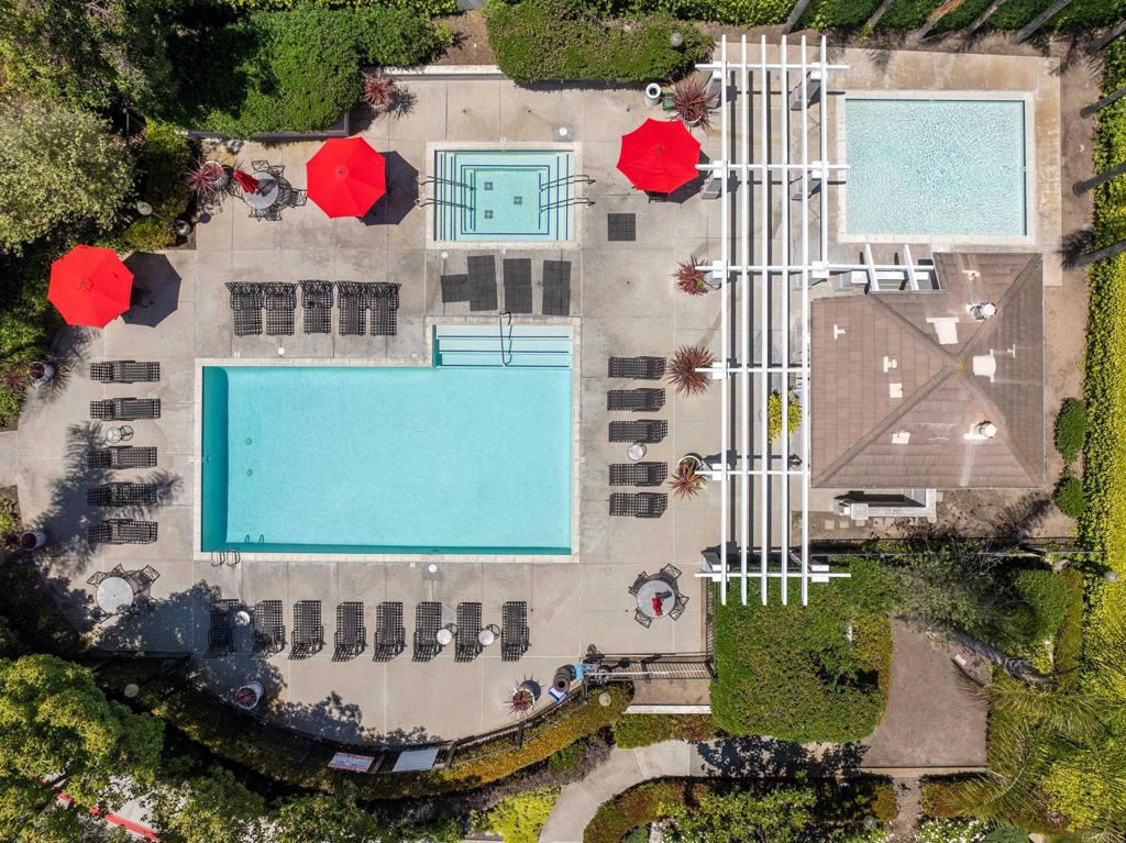 12627 Caminito Destello