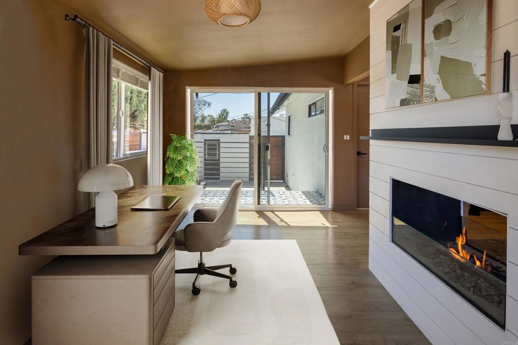 1958 Edgemont Street