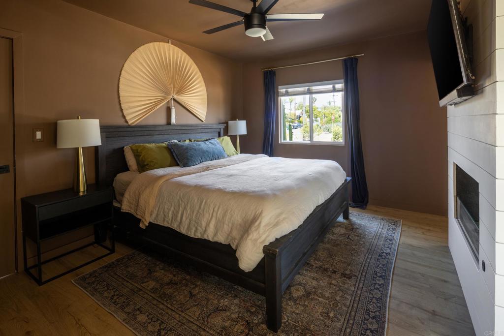 1958 Edgemont Street