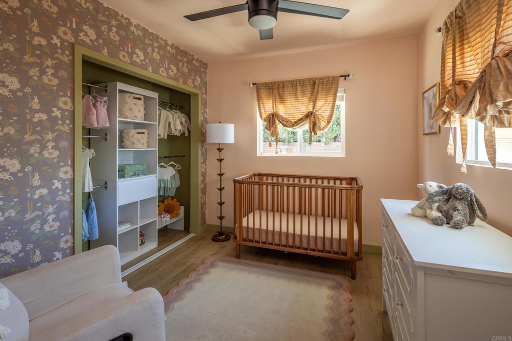 1958 Edgemont Street