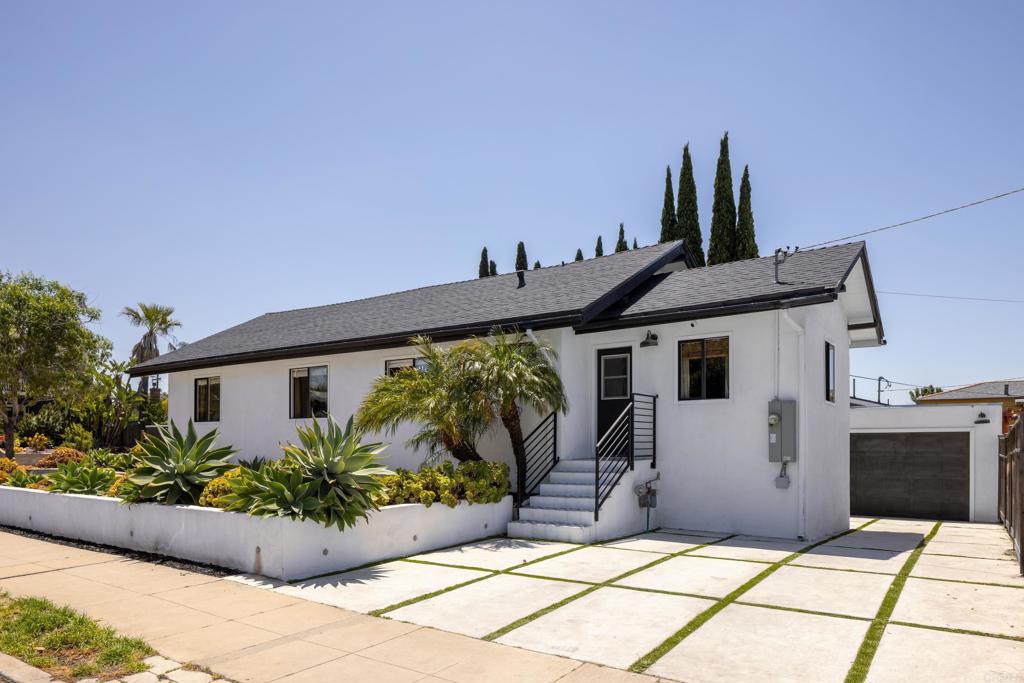 1958 Edgemont Street