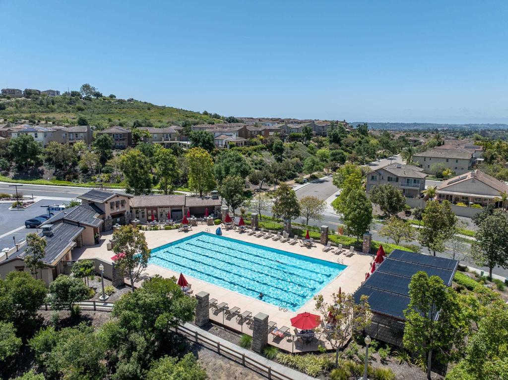 1185 Parkview Drive