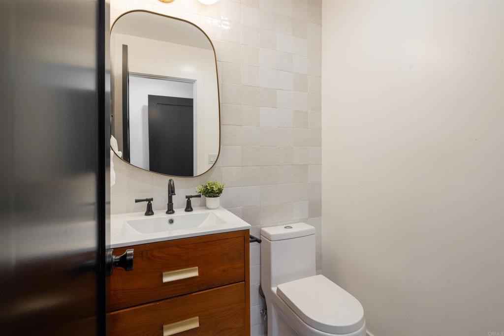 1711 Grandview Street