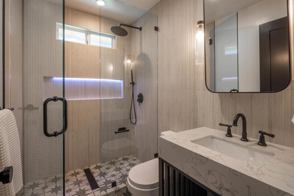 1711 Grandview Street