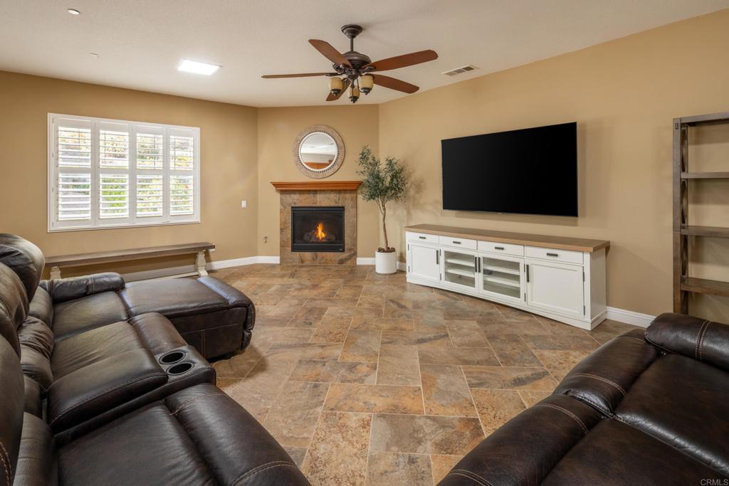 1247 Bellingham Drive